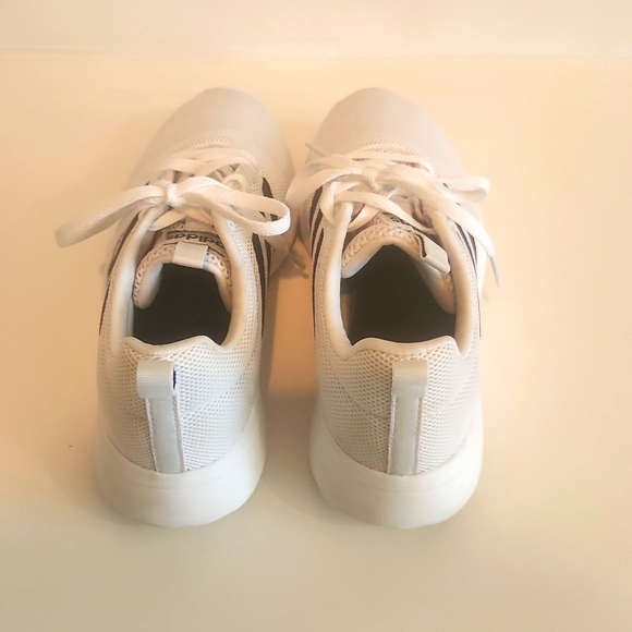 Adidas - Picture 4 of 6